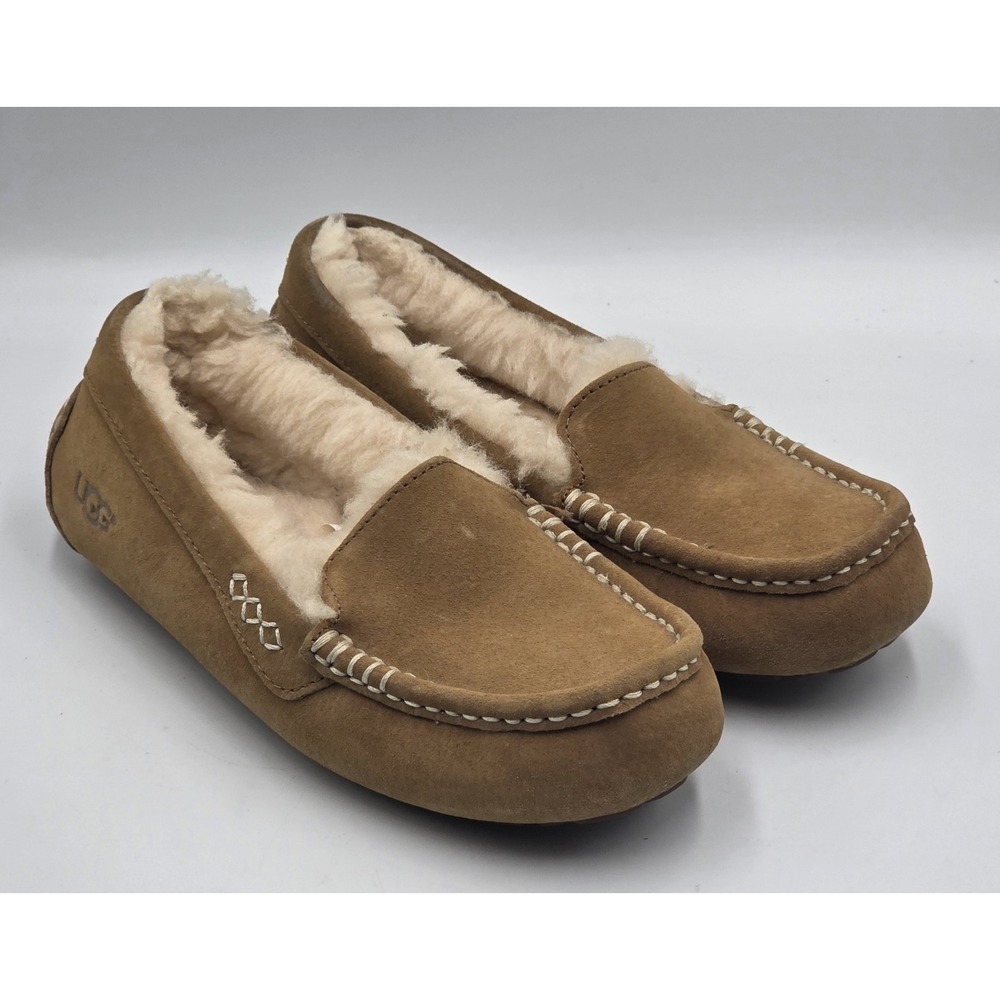 UGG Ansley Slippers Womens 5 Chestnut‎ Sheepskin Moccasin Cozy